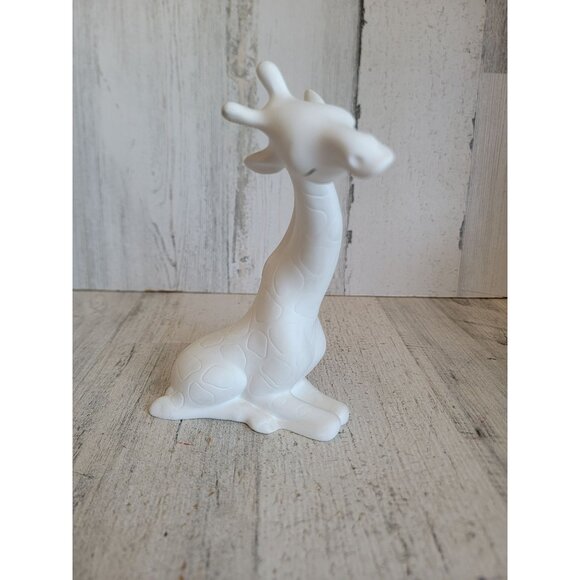 Freeman George giraffe bone white vintage ceramic home decor figure - Picture 2 of 8
